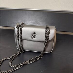 Glamaholic small flap chain bag silver